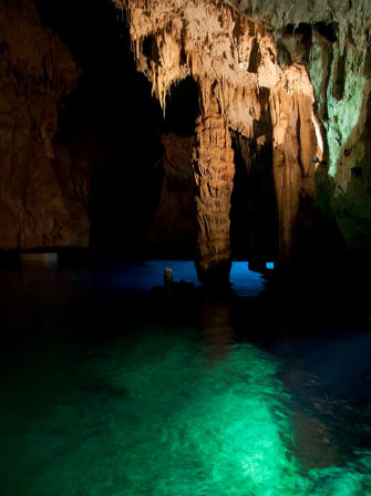 Amalfi Smaragdgruene Grotte